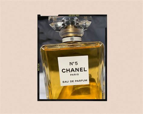 foto chanel n 5|what does chanel no 5 smell like.